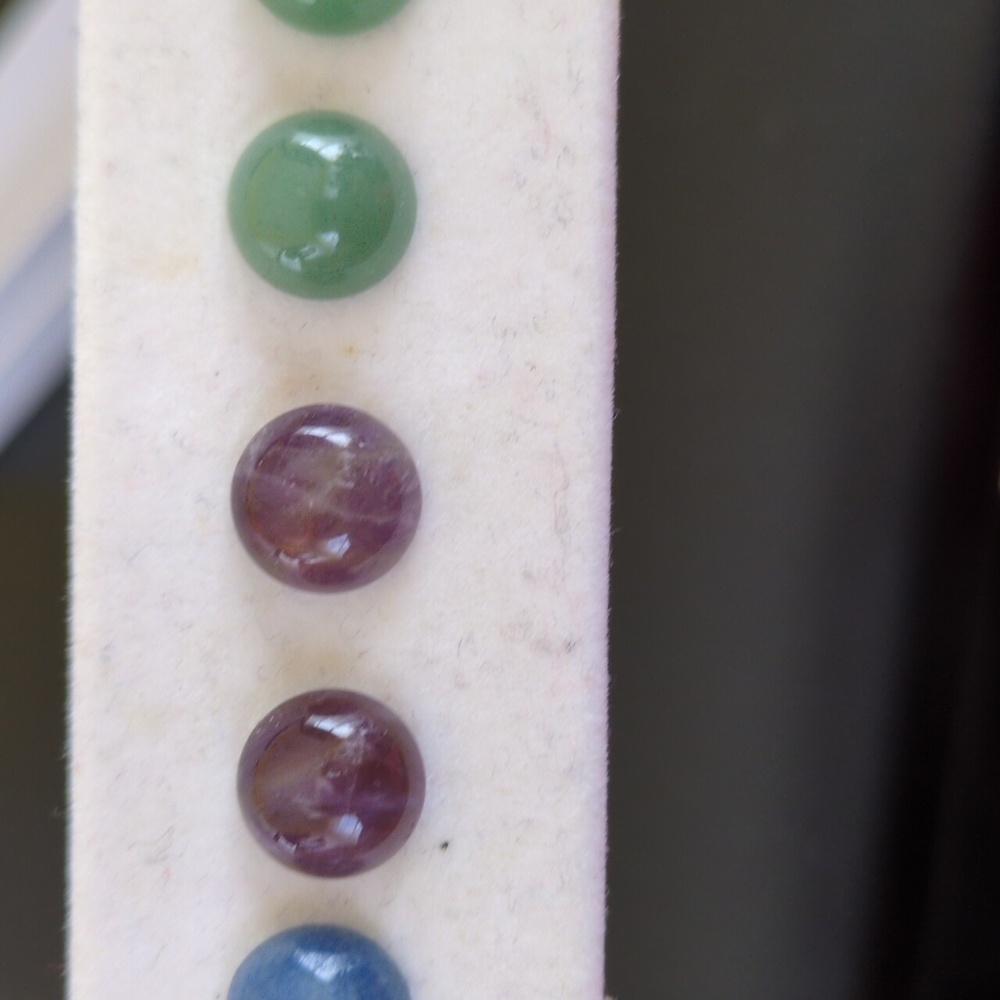 Jade Botton Earrings 5 Pair Set. - Picture 8 of 8